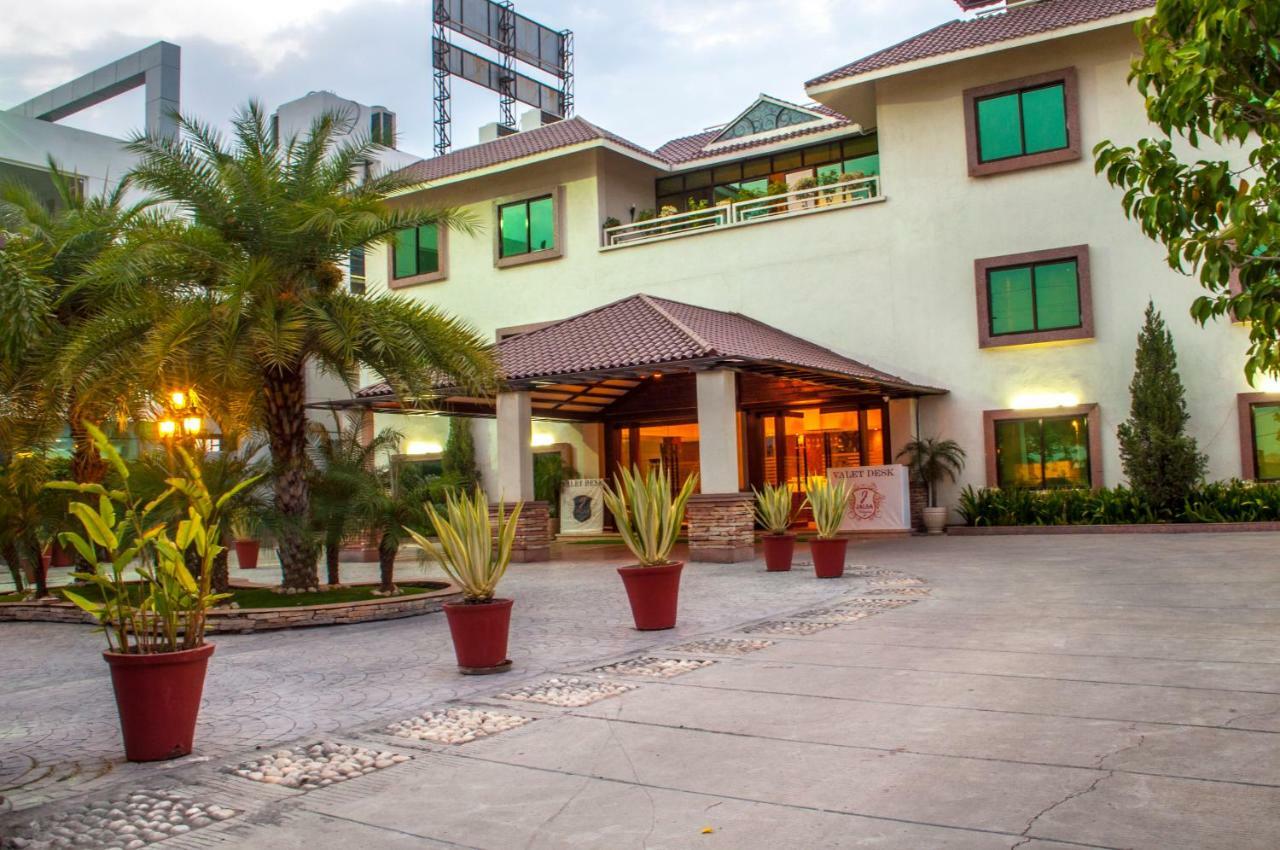 Jalsa Resort Indore Exterior foto